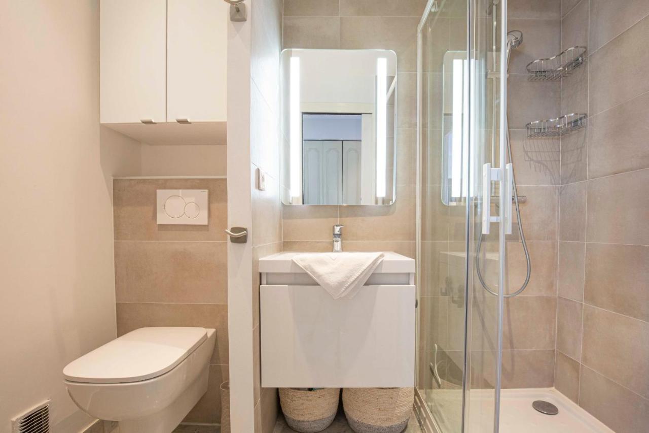 Chez J-P - 100M Beach 2-4Pers Terrace Sea View Pool Garage Antibes Eksteriør billede